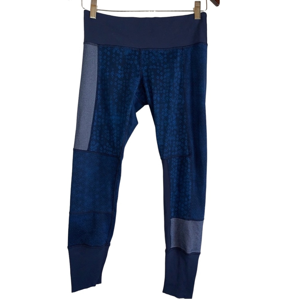 Lululemon Wunder Under Full Luon Sz 6 in Sashiko (Blue)